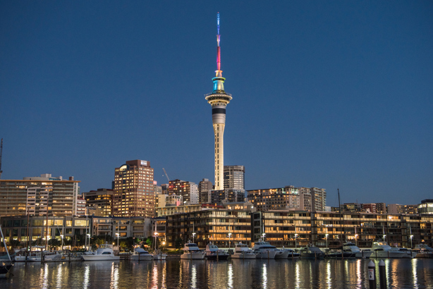 Skycity Rainbow 2100X1402