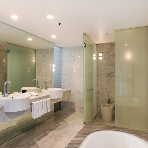 Skycity Grand Hotel Grand Presidential Suite Bathroom High Resolution